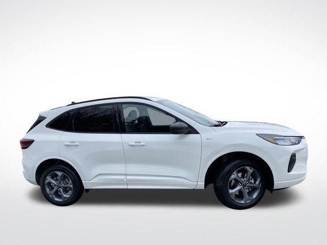 new 2024 Ford Escape car, priced at $31,561