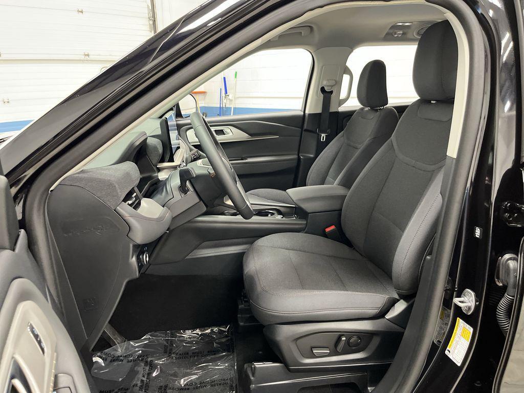 used 2025 Ford Explorer car, priced at $38,747