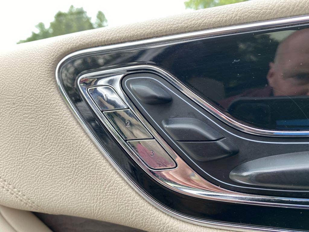 used 2020 Lincoln Navigator car, priced at $35,930