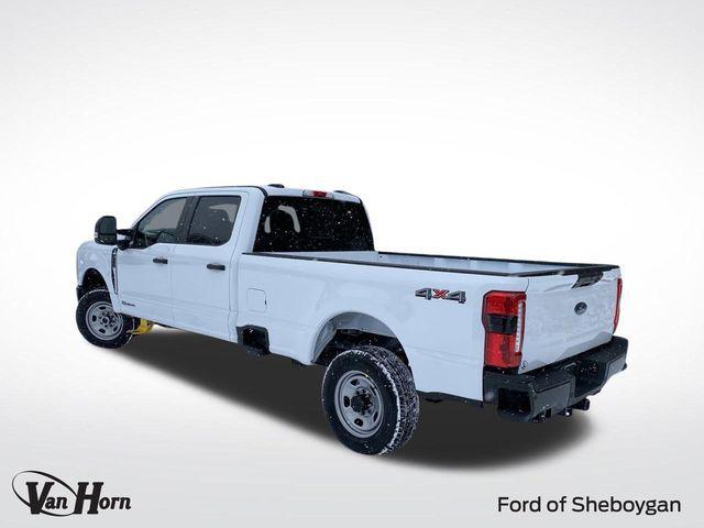 new 2024 Ford F-350 car, priced at $61,000