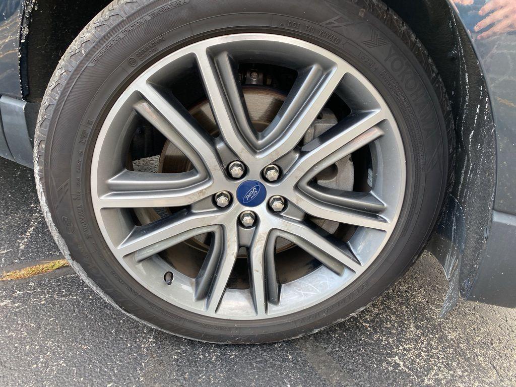 used 2022 Ford Edge car, priced at $23,747