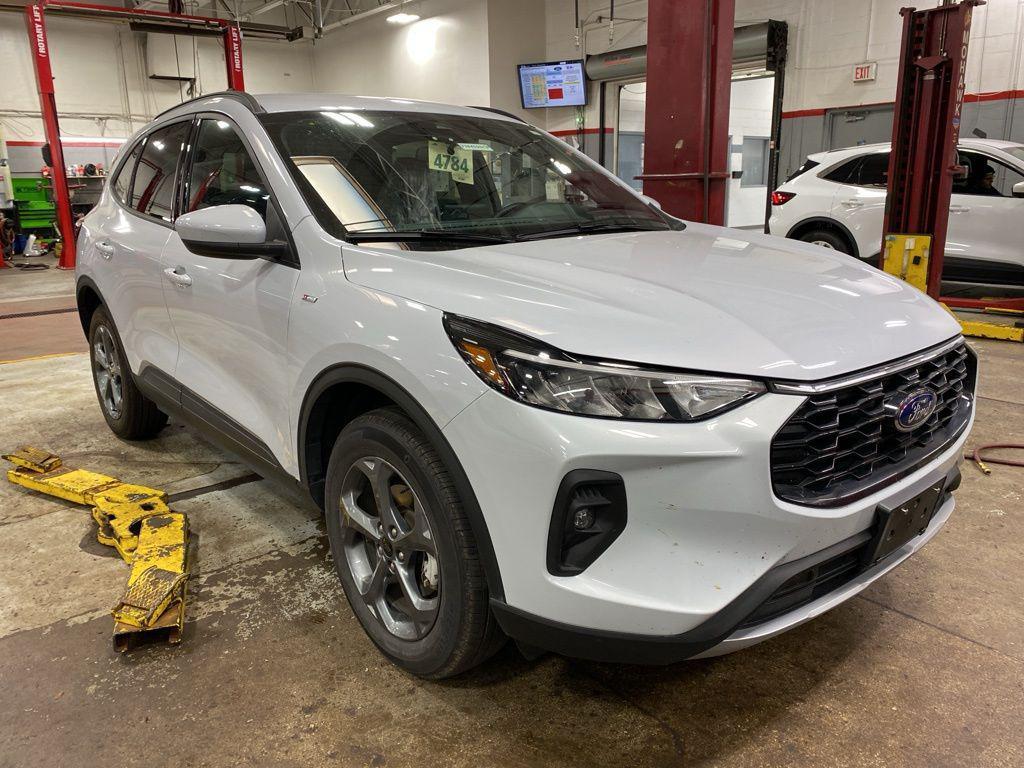 used 2025 Ford Escape car, priced at $27,997
