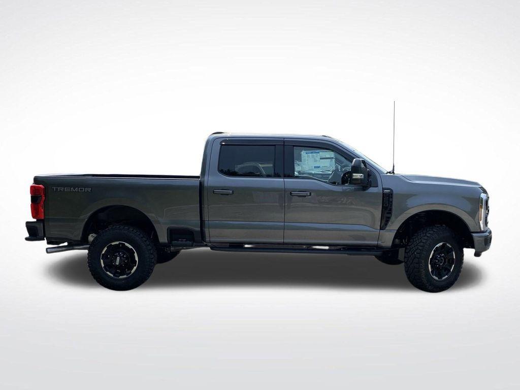 new 2025 Ford F-250 car, priced at $76,892