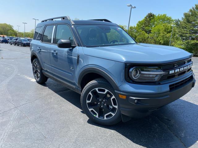 new 2024 Ford Bronco Sport car, priced at $38,090