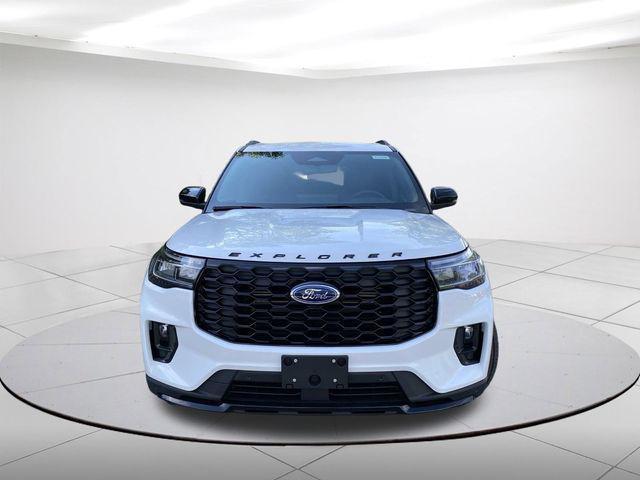 new 2025 Ford Explorer car, priced at $51,935