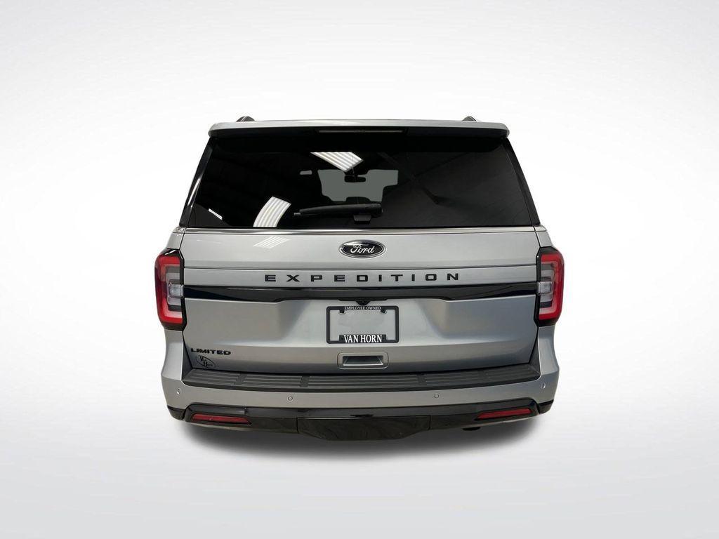 used 2024 Ford Expedition car, priced at $45,789