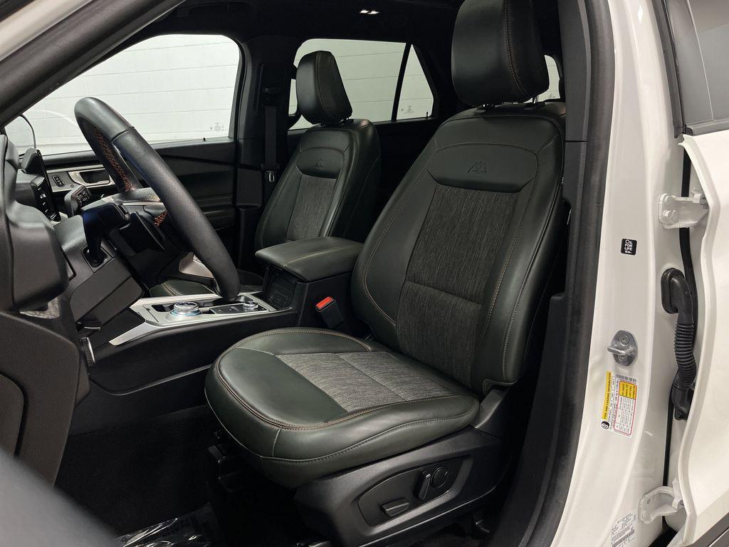used 2024 Ford Explorer car, priced at $39,734