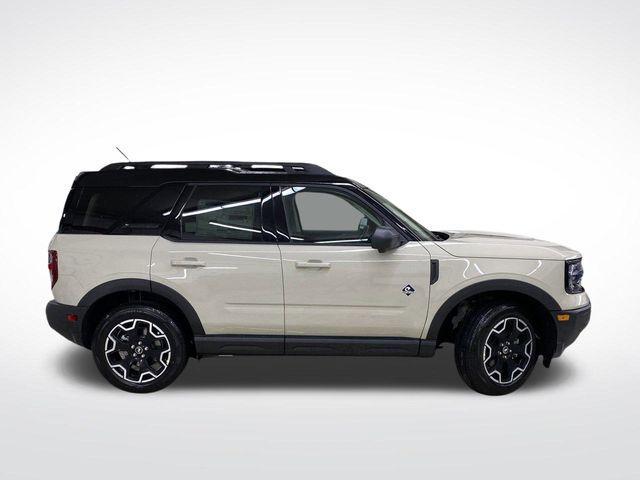 new 2025 Ford Bronco Sport car, priced at $36,873