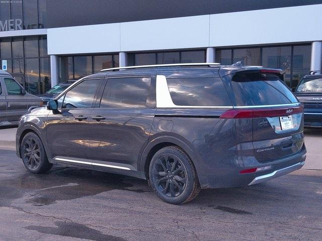 used 2022 Kia Carnival car, priced at $36,800