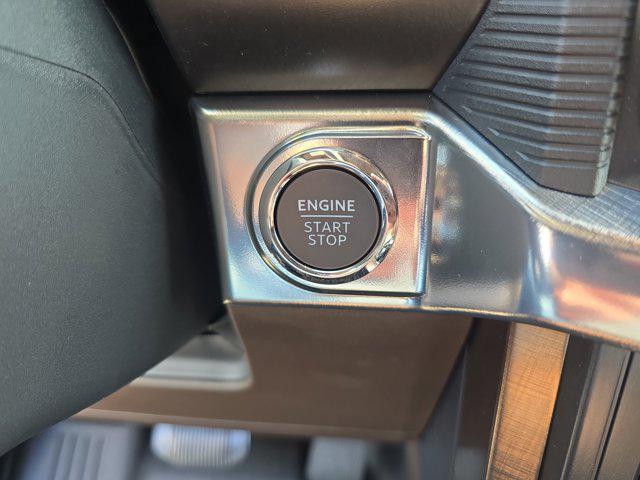 new 2025 Ford F-150 car, priced at $72,301