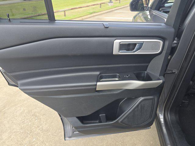 used 2021 Ford Explorer car, priced at $27,999