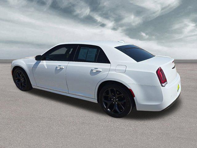 used 2022 Chrysler 300 car, priced at $22,266