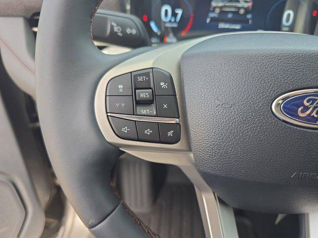 new 2025 Ford Explorer car, priced at $40,481