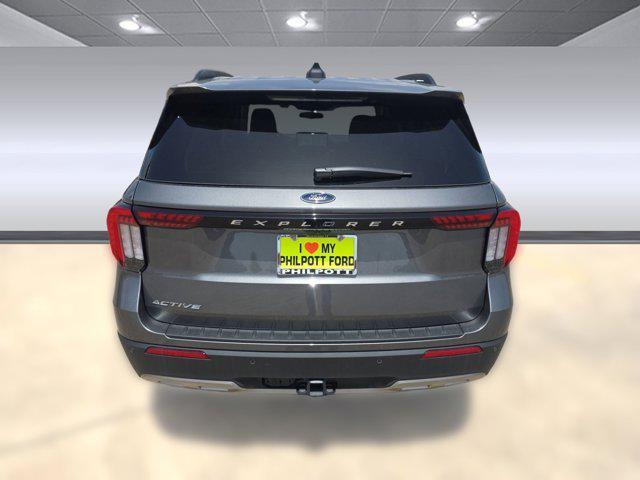 new 2025 Ford Explorer car, priced at $40,481