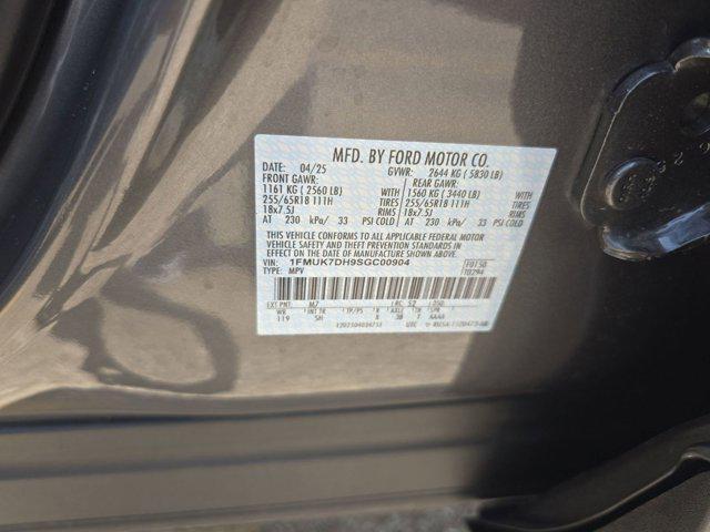 new 2025 Ford Explorer car, priced at $40,481