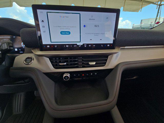 new 2025 Ford Explorer car, priced at $42,551