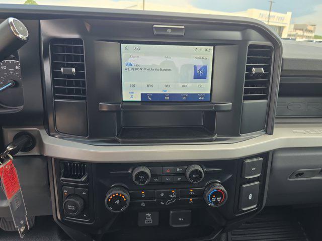 new 2025 Ford F-350 car, priced at $65,761