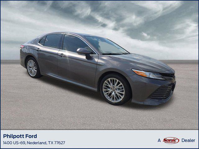 used 2020 Toyota Camry Hybrid car, priced at $26,999