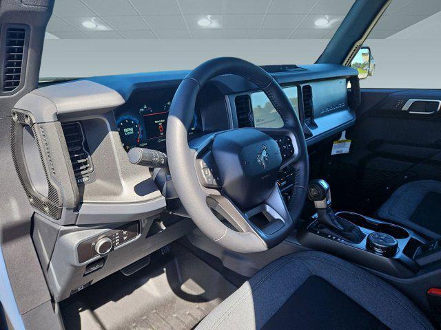 new 2025 Ford Bronco car, priced at $44,581