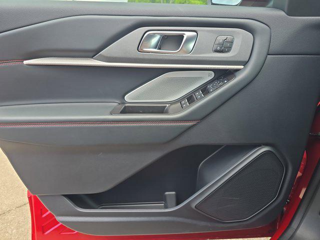 new 2025 Ford Explorer car, priced at $54,941