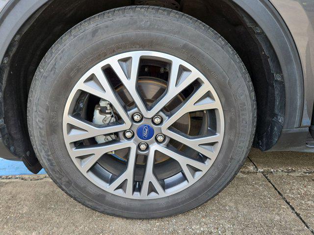 used 2022 Ford Escape car, priced at $22,999
