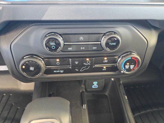 new 2025 Ford Bronco car, priced at $43,641