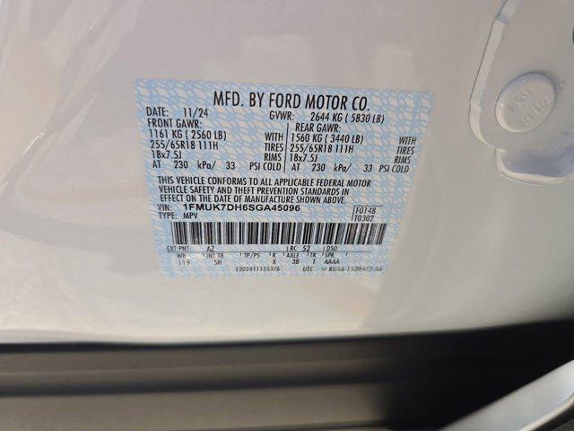 new 2025 Ford Explorer car, priced at $41,322