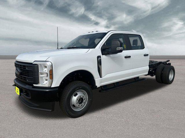 new 2024 Ford F-350 car, priced at $55,992