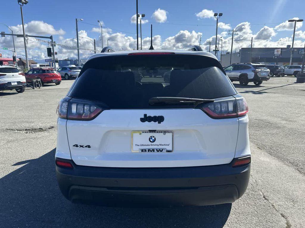 used 2023 Jeep Cherokee car, priced at $23,999