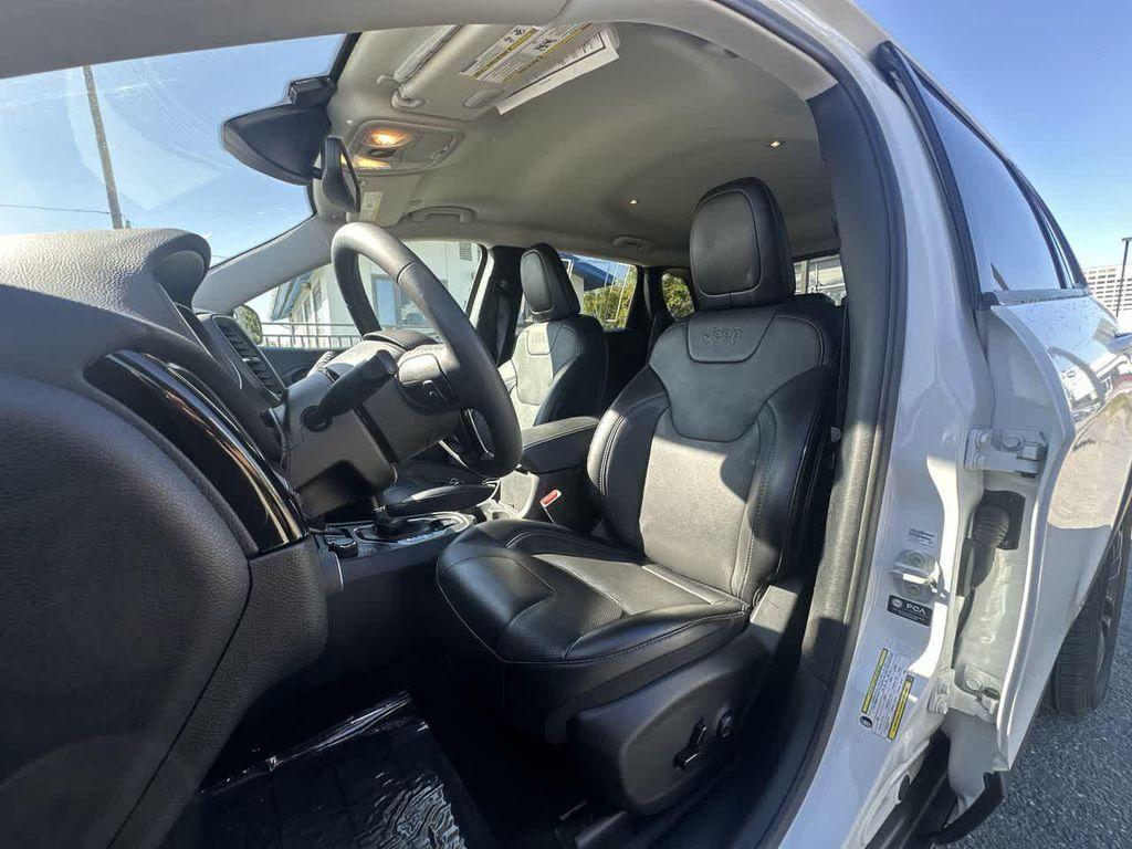used 2023 Jeep Cherokee car, priced at $23,999