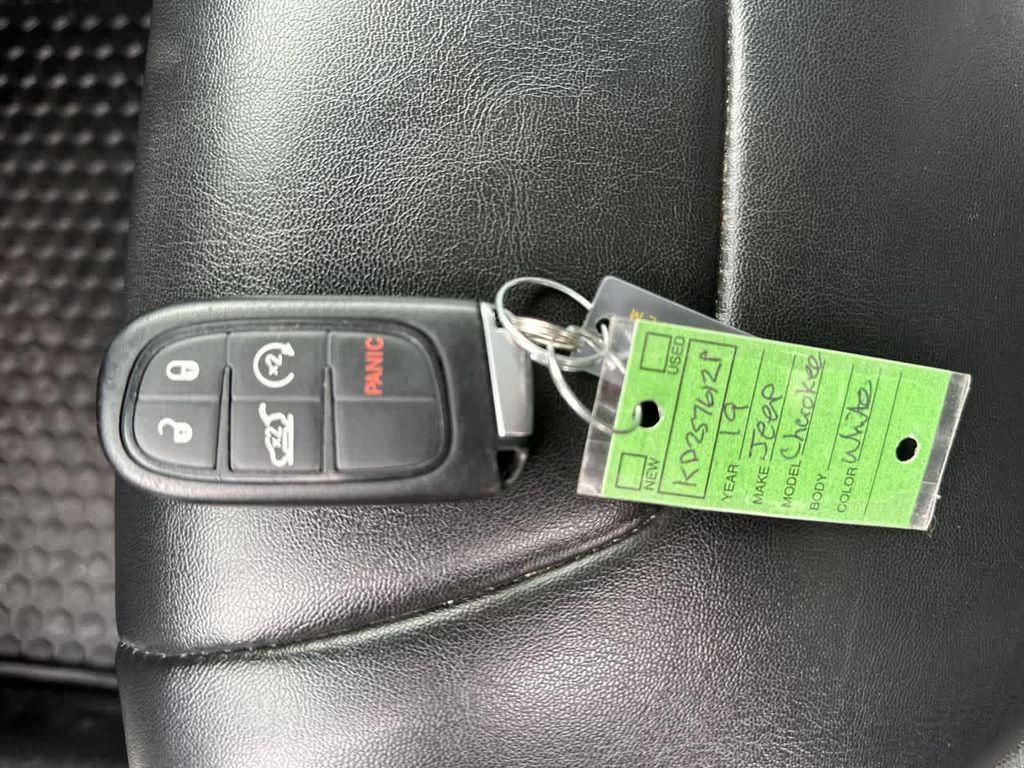 used 2019 Jeep Cherokee car, priced at $19,999