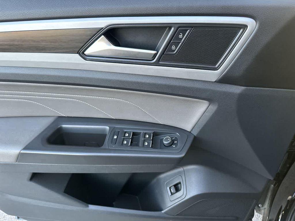 used 2022 Volkswagen Atlas car, priced at $30,499