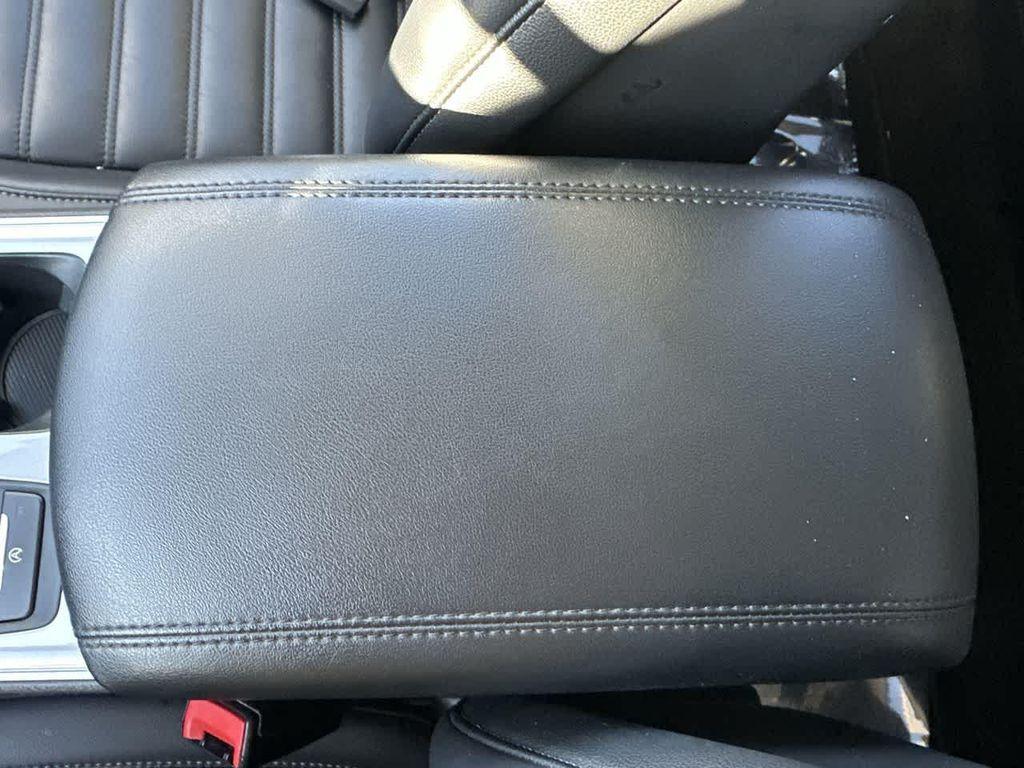 used 2024 Ford Edge car, priced at $24,999