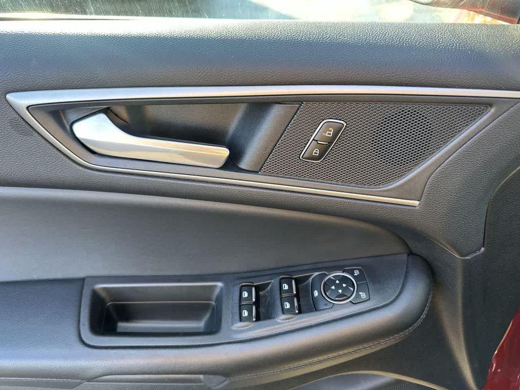 used 2024 Ford Edge car, priced at $24,999