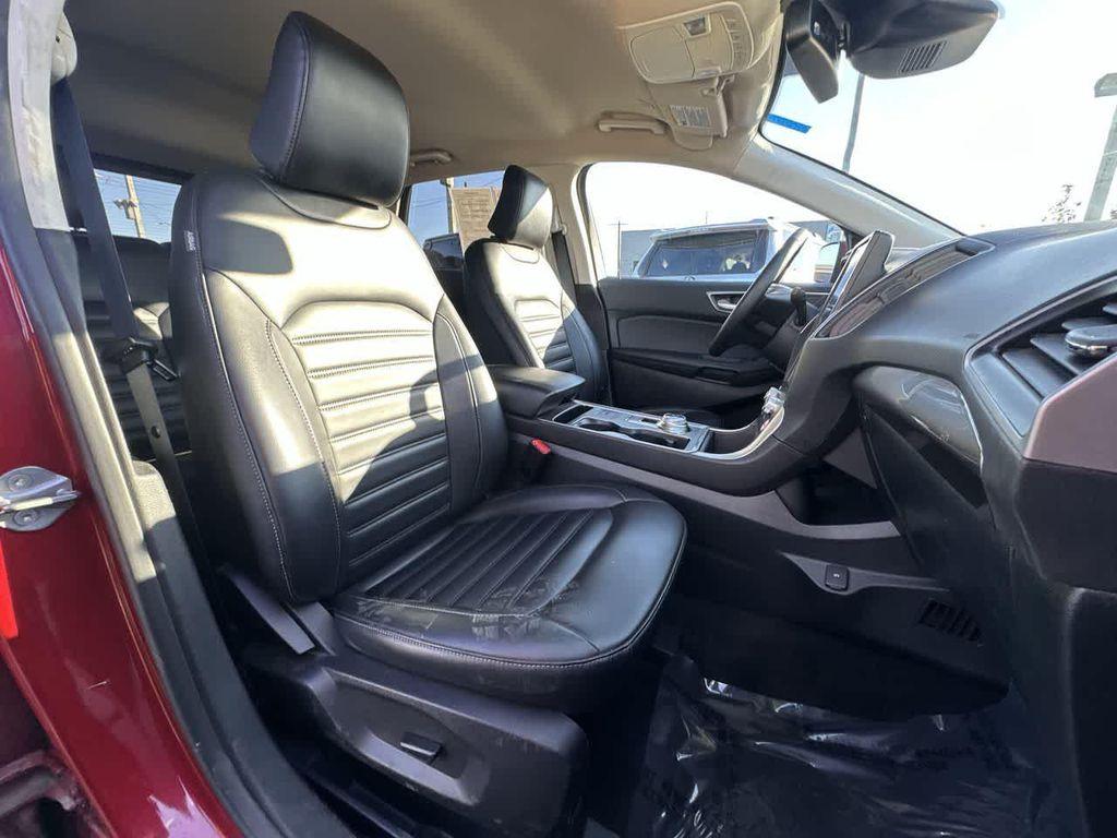 used 2024 Ford Edge car, priced at $24,999