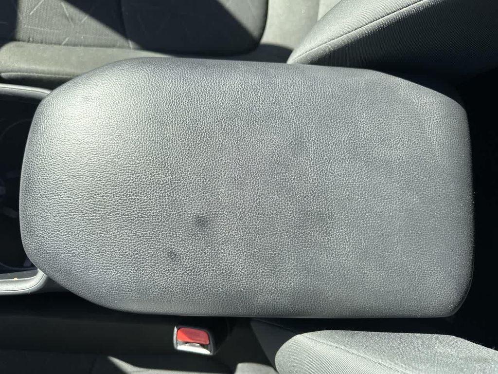 used 2022 Toyota RAV4 car, priced at $29,999