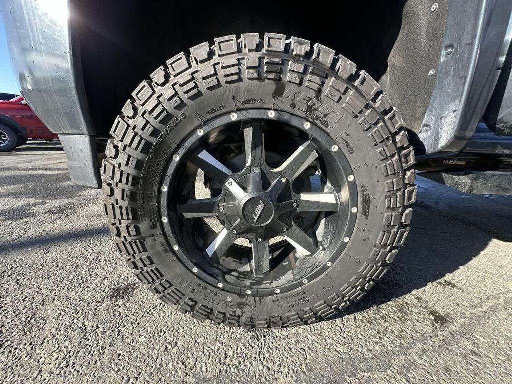 used 2018 GMC Sierra 1500 car, priced at $36,999