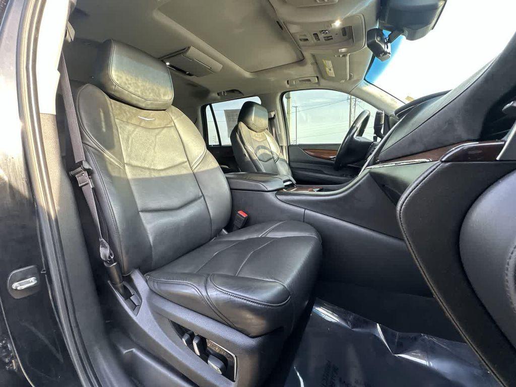 used 2017 Cadillac Escalade car, priced at $29,999