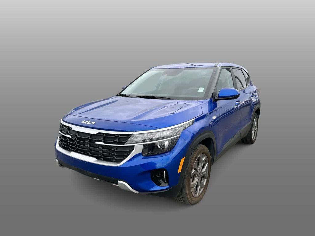 used 2024 Kia Seltos car, priced at $21,999
