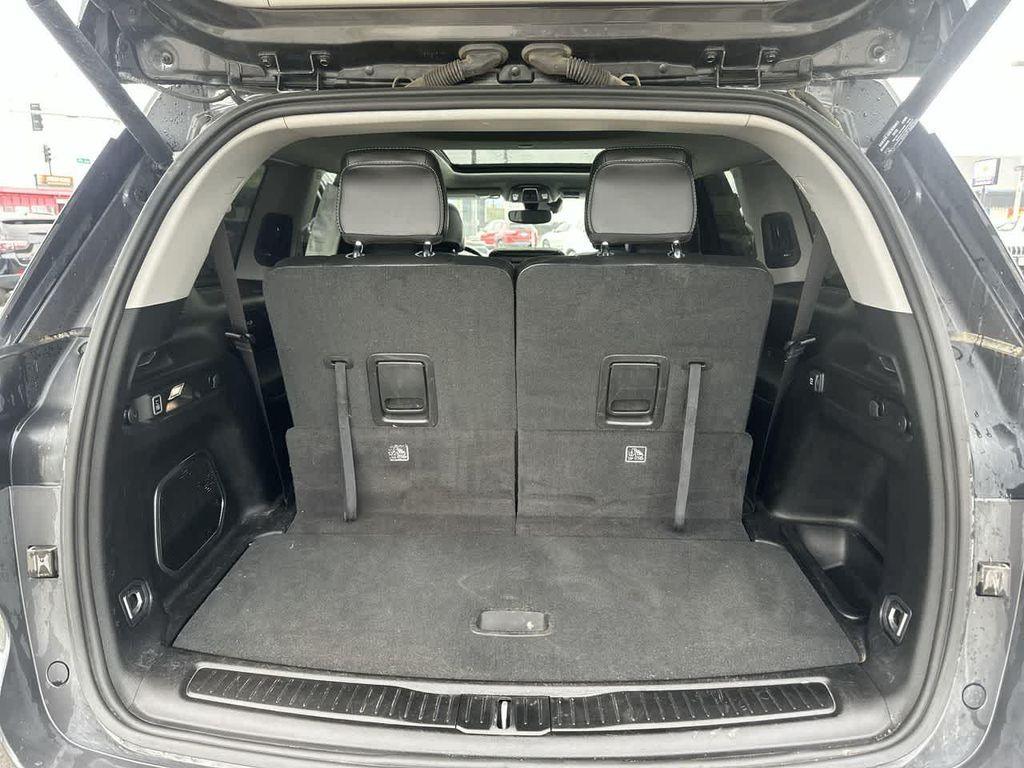 used 2024 Jeep Grand Cherokee L car, priced at $36,999