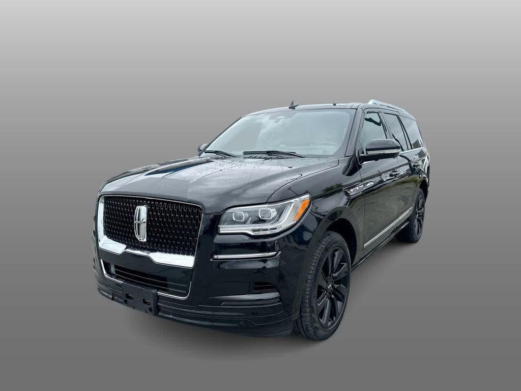 used 2024 Lincoln Navigator car, priced at $78,999