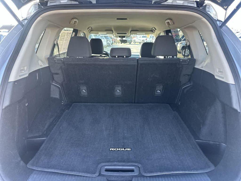 used 2024 Nissan Rogue car, priced at $22,999