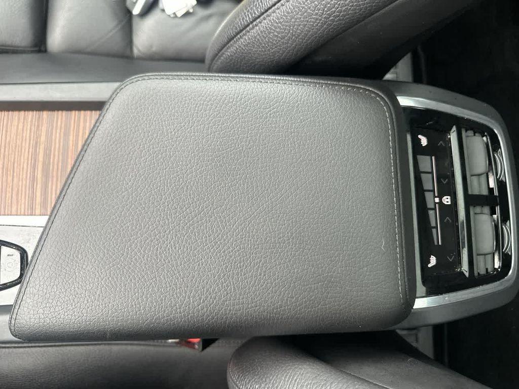 used 2020 Volvo XC60 car, priced at $30,999
