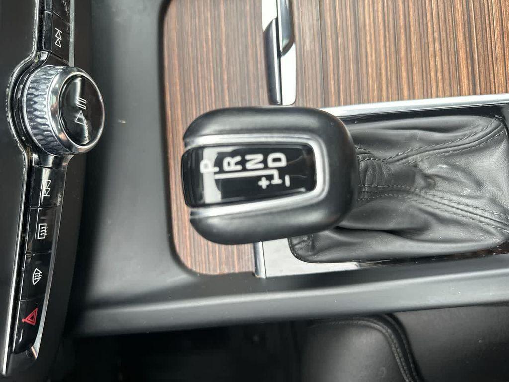 used 2020 Volvo XC60 car, priced at $30,999