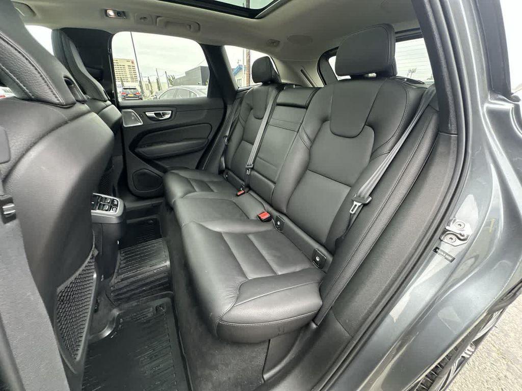 used 2020 Volvo XC60 car, priced at $30,999