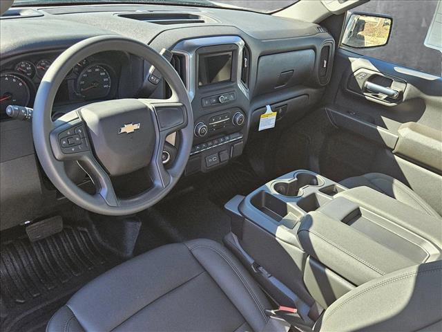 new 2025 Chevrolet Silverado 1500 car, priced at $35,660