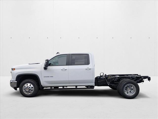 new 2025 Chevrolet Silverado 3500 car, priced at $56,613