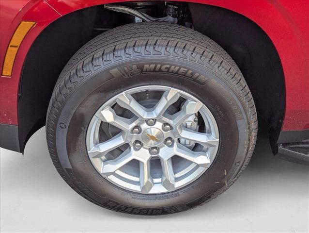 new 2025 Chevrolet Suburban car, priced at $64,740