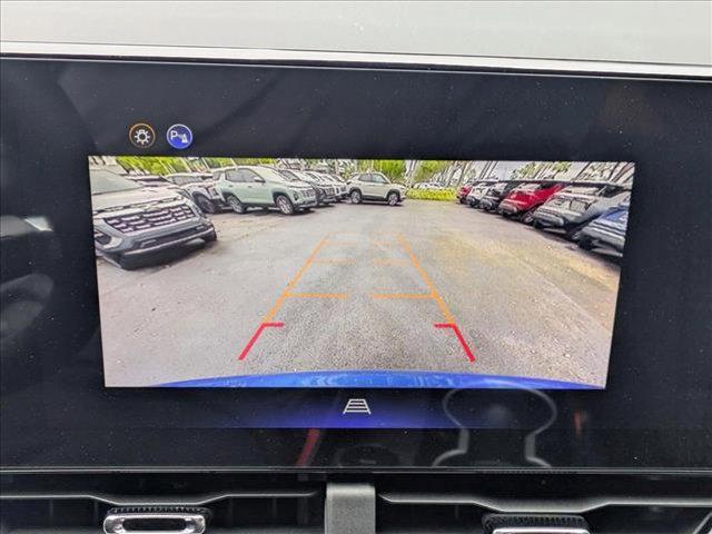 new 2026 Chevrolet Equinox car, priced at $28,679