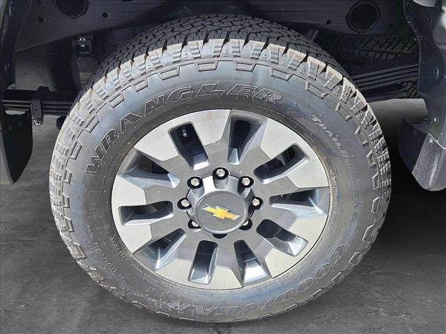 new 2025 Chevrolet Silverado 2500 car, priced at $63,576